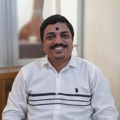 जीवन धर्माधिकारी